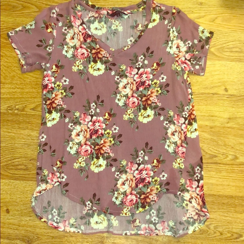 3/$10 Amaryllis Mauve Floral Top